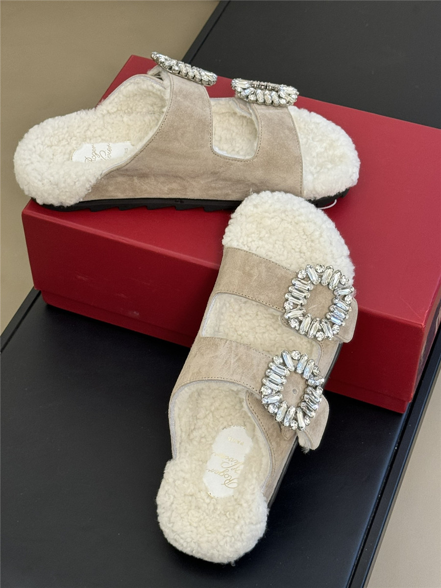 roger u1u1er d1am0nd buckle wool slippers