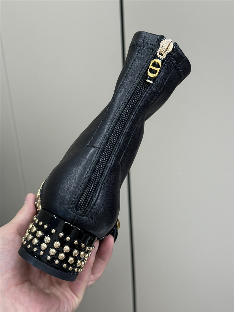 D10r stretch lambskin ankle boots