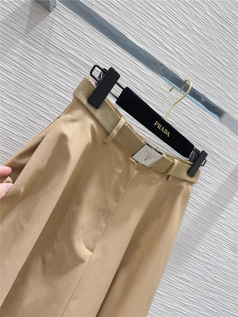 Pra*a mid-century style skirt