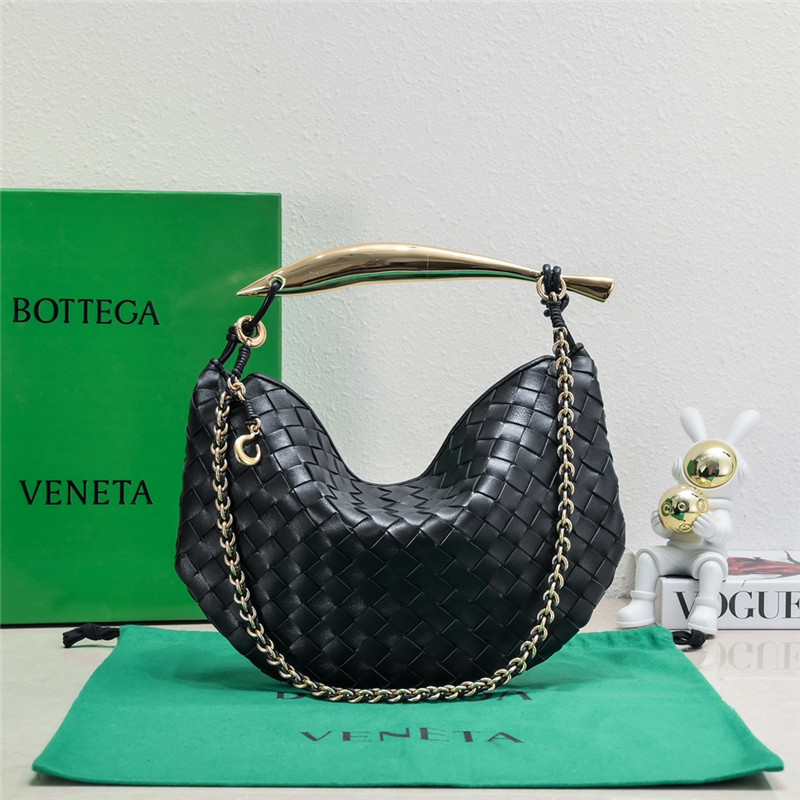 b0tt*ga Ven*ta black sardine bag