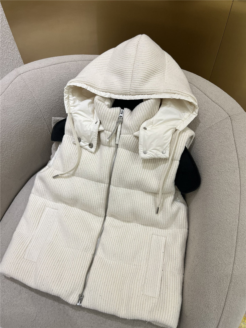 BC cashmere hooded vest