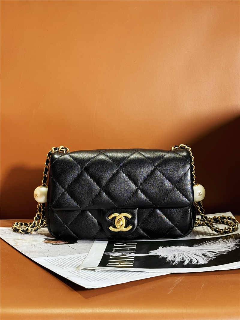 Ch**el pearl black classic cf bag