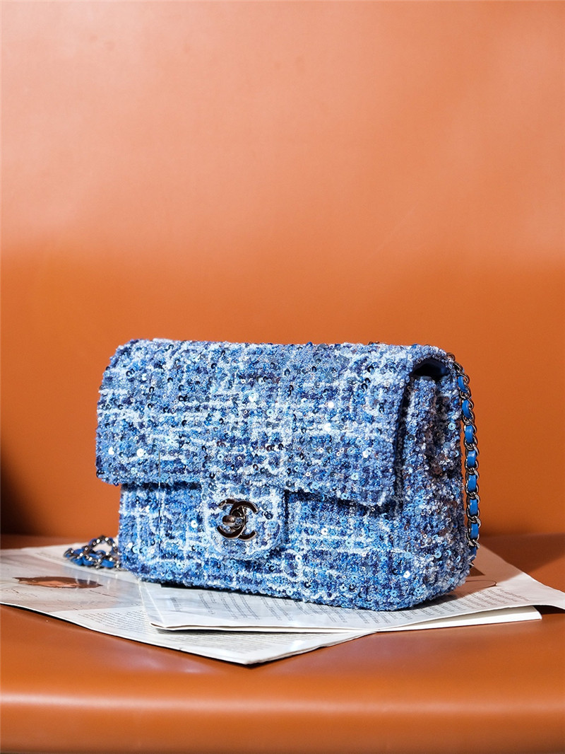 Ch**el sequins cf bag