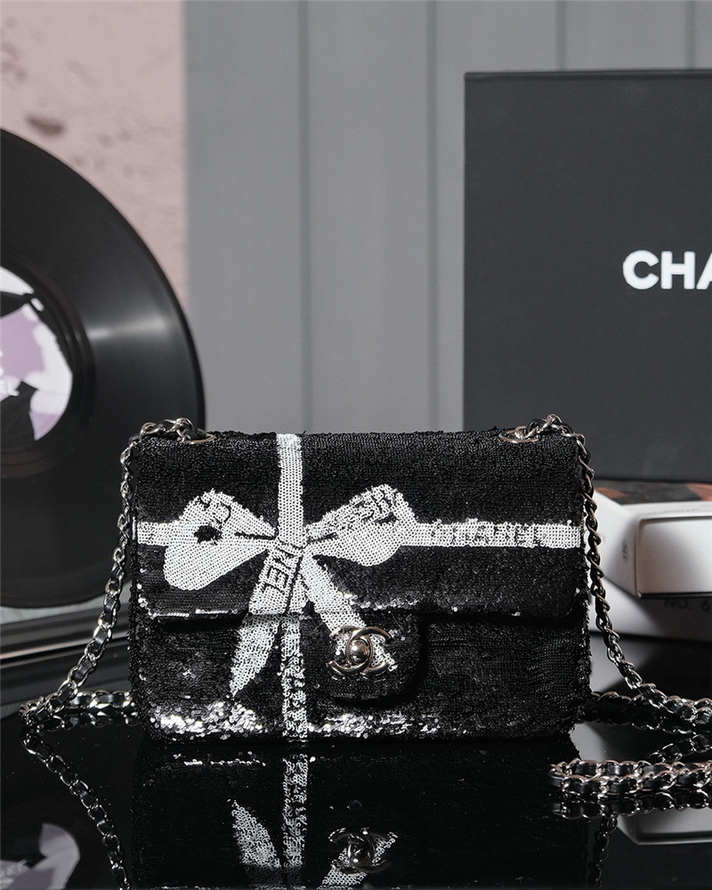 Ch**el bow sequin cf bag