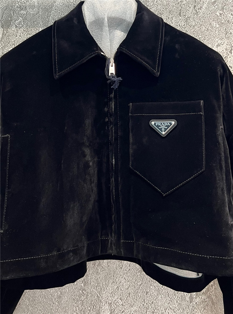 Pra*a velvet short jacket