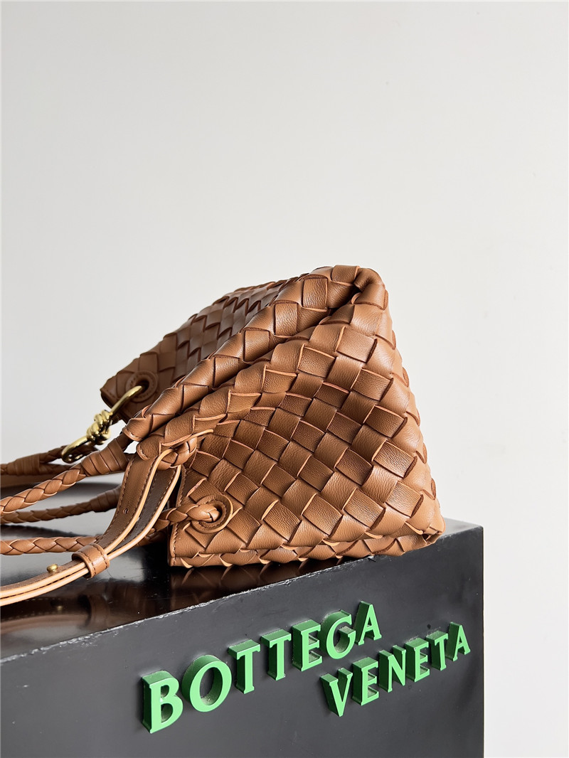 b0tt*ga Ven*ta small andiamo parachute bag in apricot