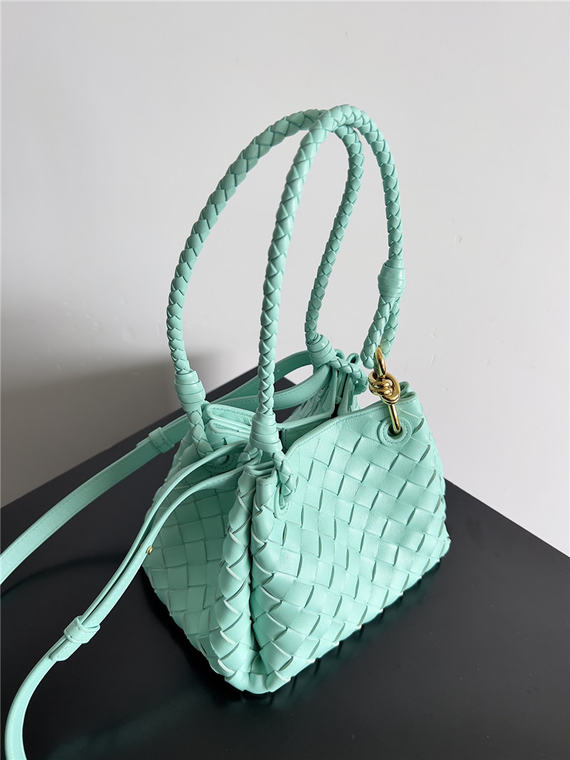 b0tt*ga Ven*ta small andiamo parachute bag in blue