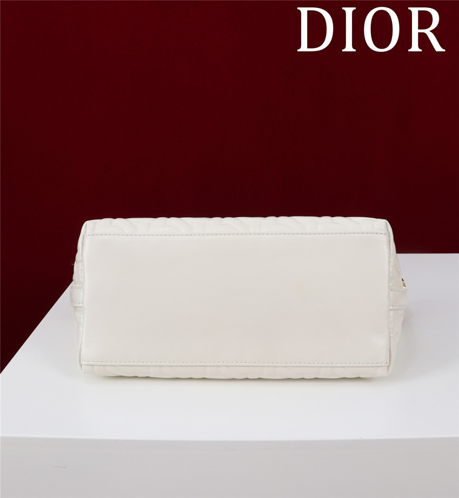 D10r star hobo bag with chain