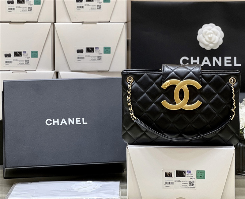Ch**el Ch**el logo retro tote bag