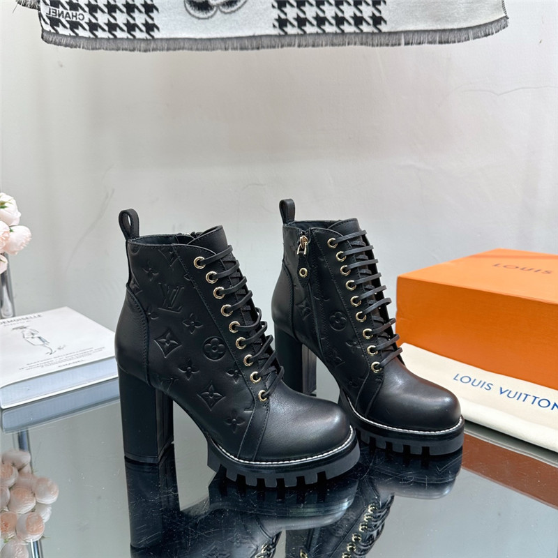 l0vis Vvtt0n star trail black ankle boots