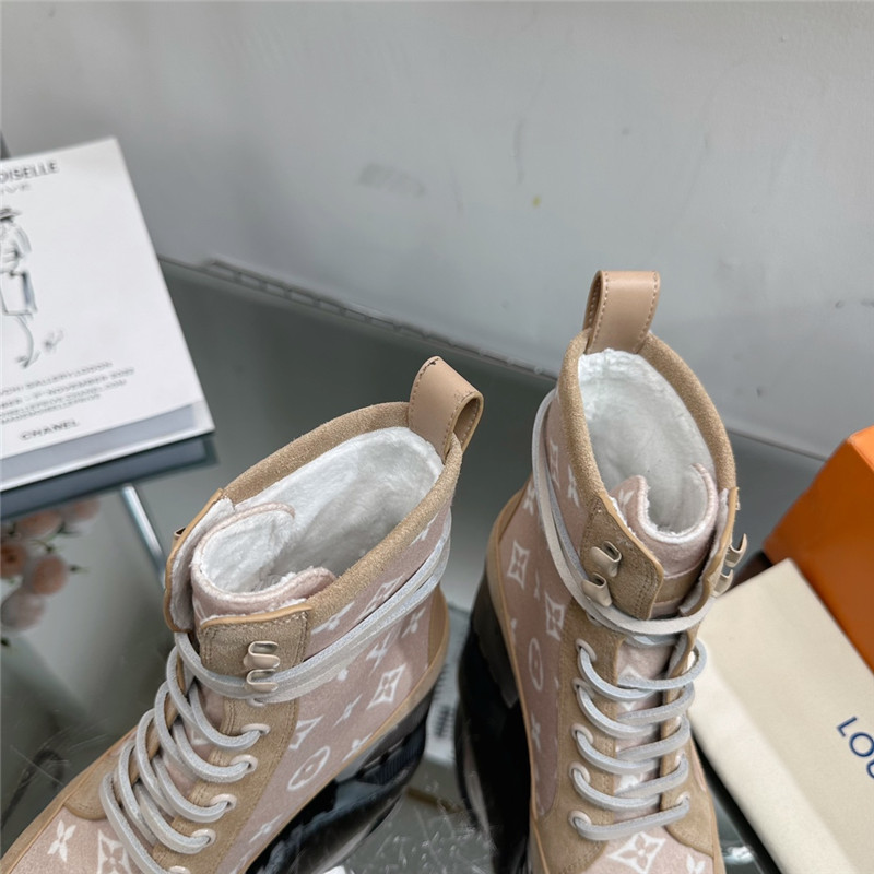 l0vis Vvtt0n suede calfskin monogram desert boots