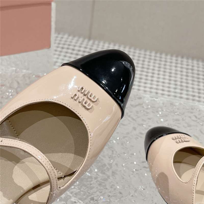 M1um1u new half slippers