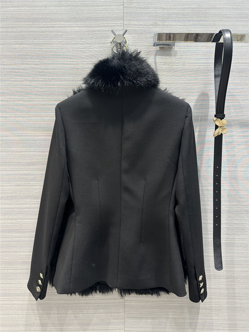 D10r classic waisted furry suit
