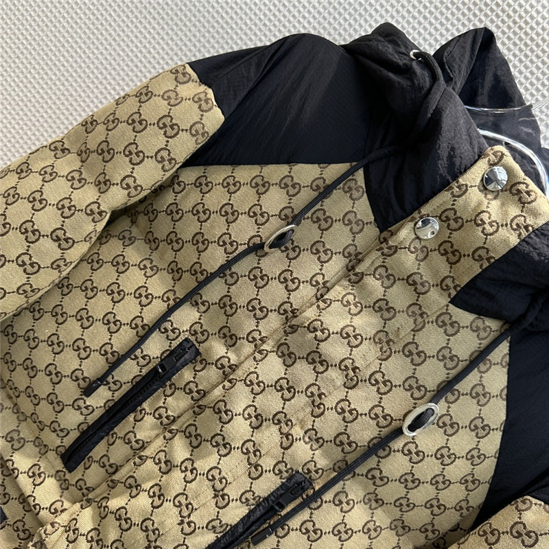 Gvc*1 hooded double g jacquard down jacket