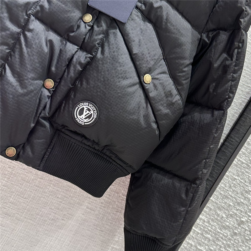l0vis Vvtt0n lv ribbed flight jacket down jacket