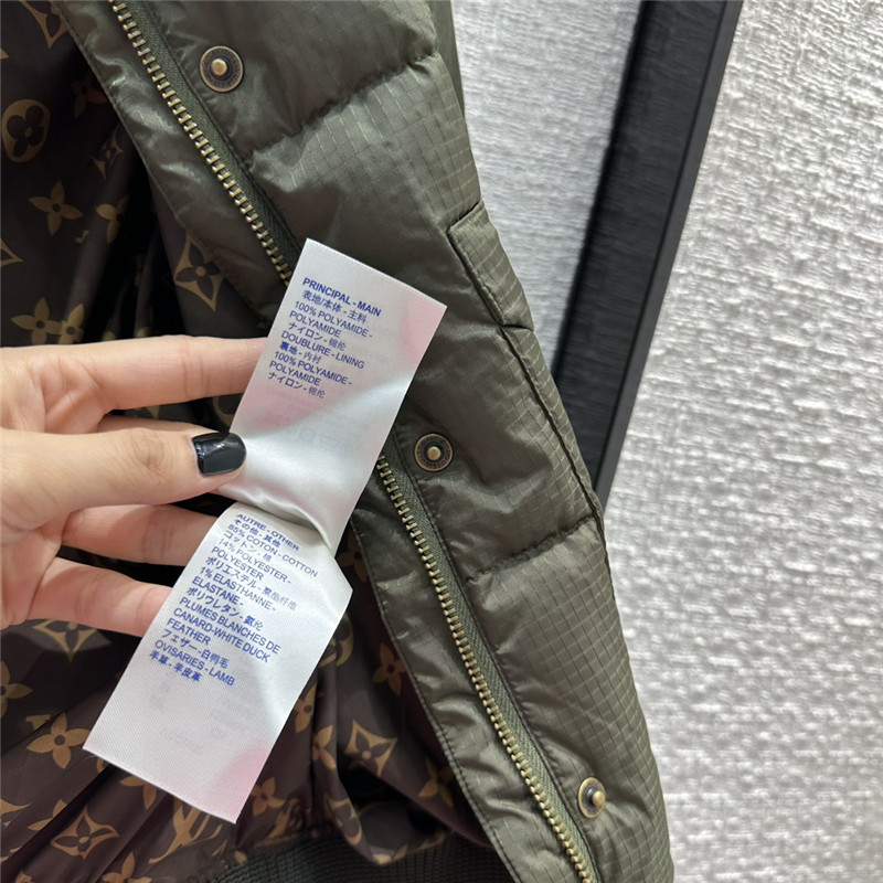 l0vis Vvtt0n lv ribbed flight jacket down jacket