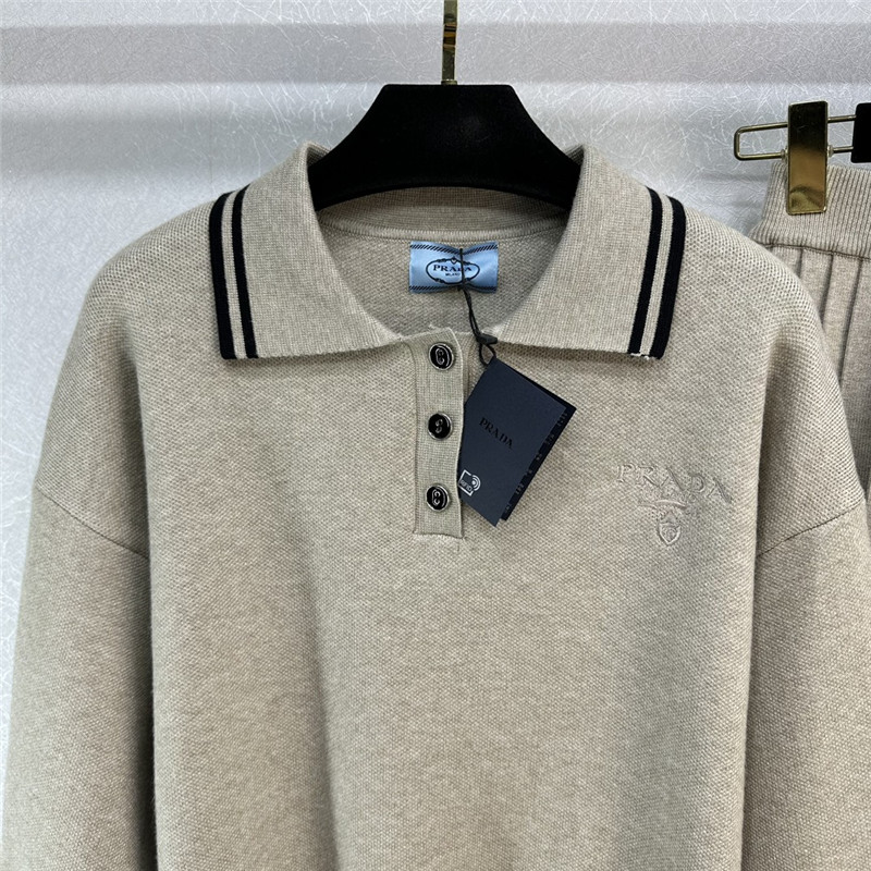 Pra*a preppy knitted suit