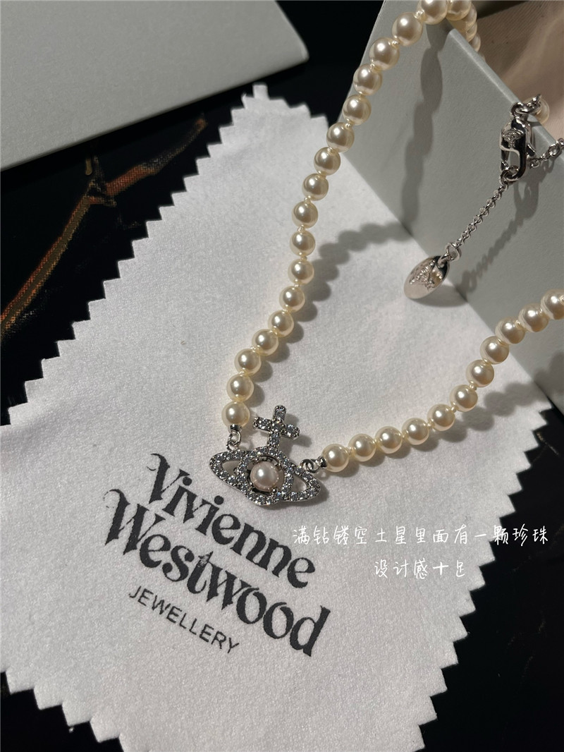 u1u1enne westwood pearl necklace