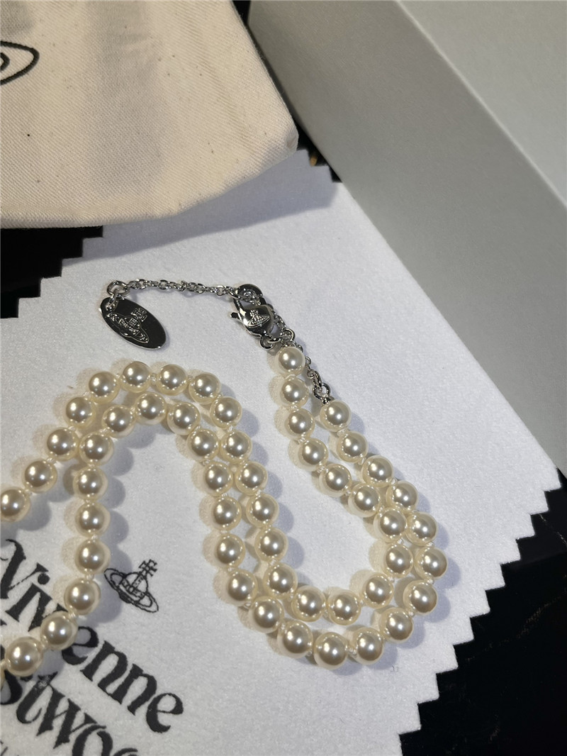 u1u1enne westwood pearl necklace