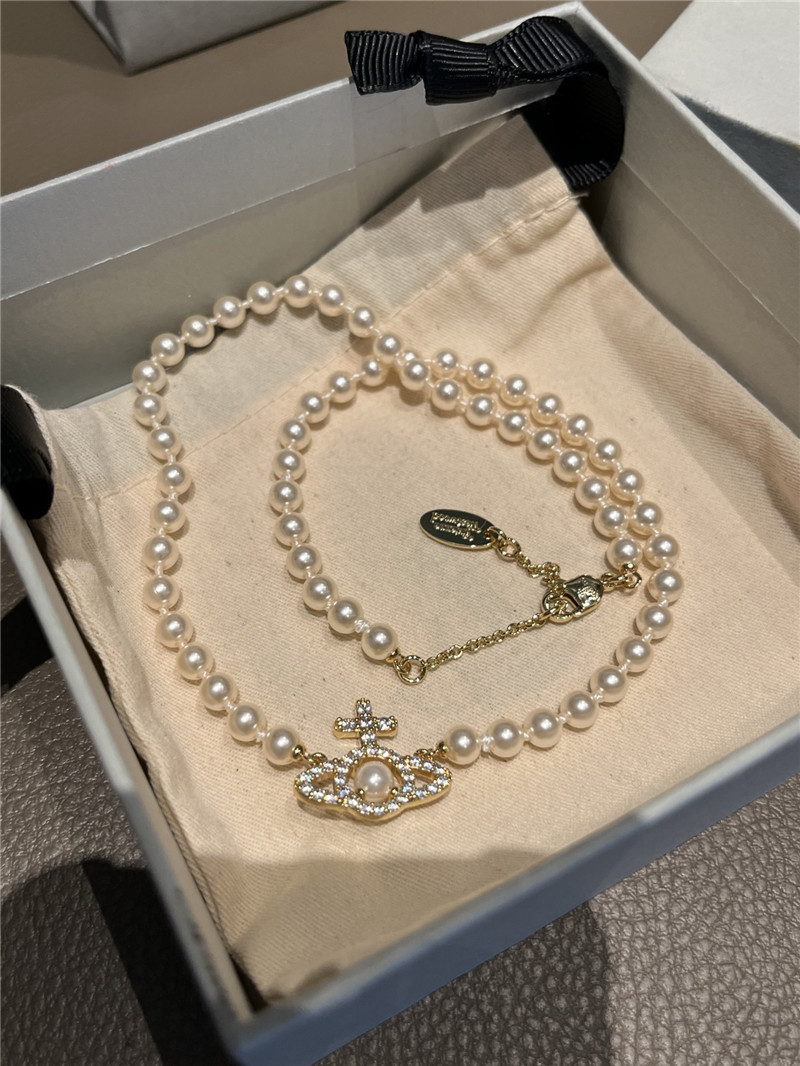 stunning u1u1enne westwood necklace sale