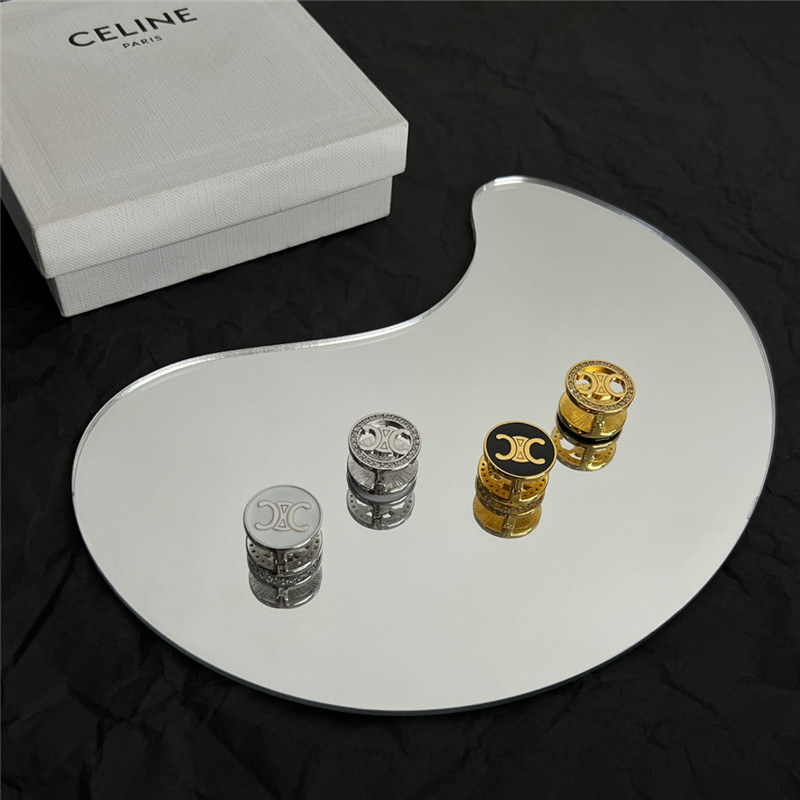 Ce1i*e new earrings