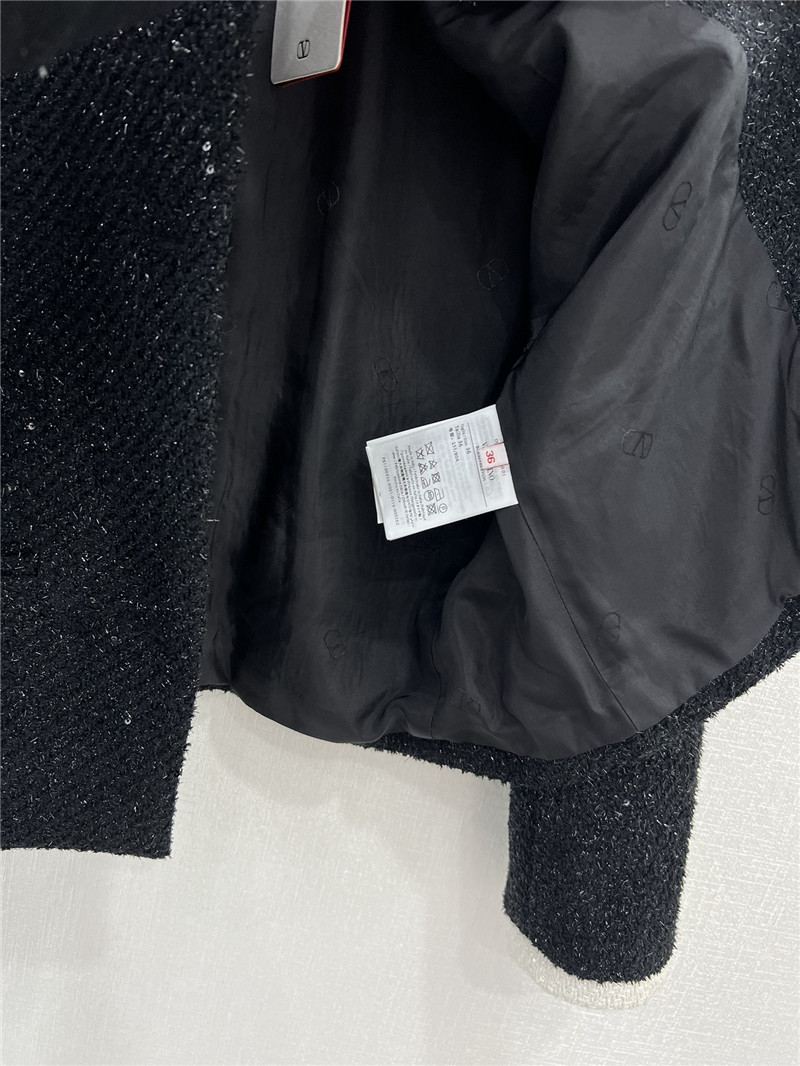 Va1e*ntin0 black tweed contrast-trim collared blazer