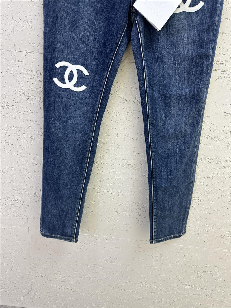Ch**el three-dimensional embroidered logo jeans