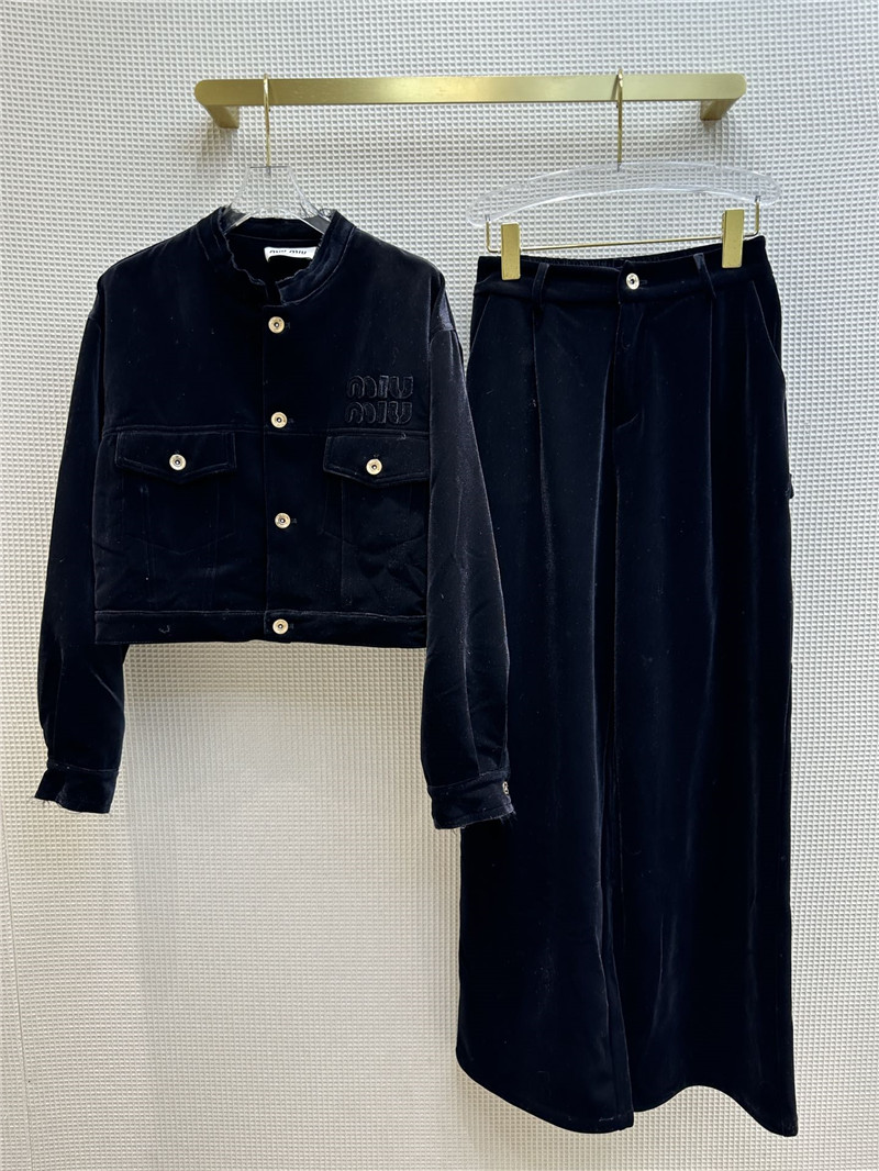 M1um1u velvet fur-trimmed top + wide-leg pants set