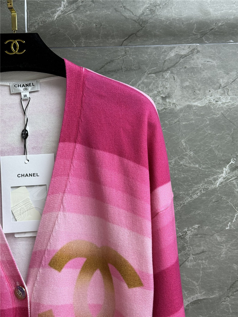 Ch**el logo gradient pink cardigan