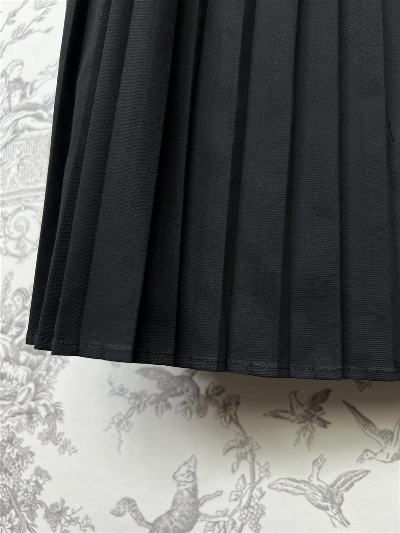 D10r new pleated midi skirt