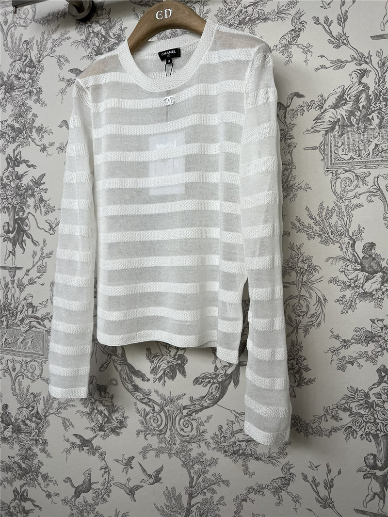 Ch**el new round neck knitted long sleeves