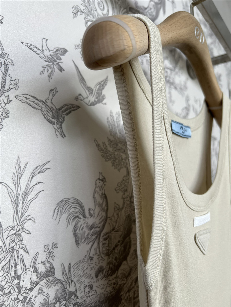 Pra*a new summer long vest