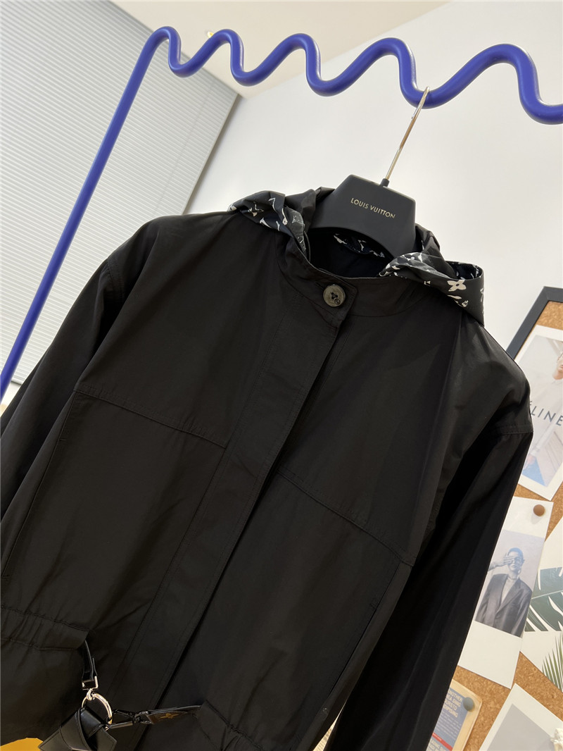 l0vis Vvtt0n lv black jacket