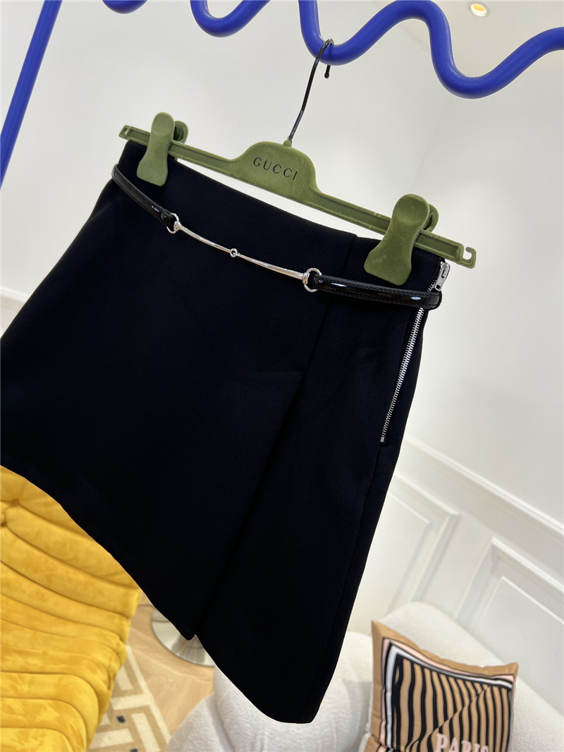 Gvc*1 new black skirt