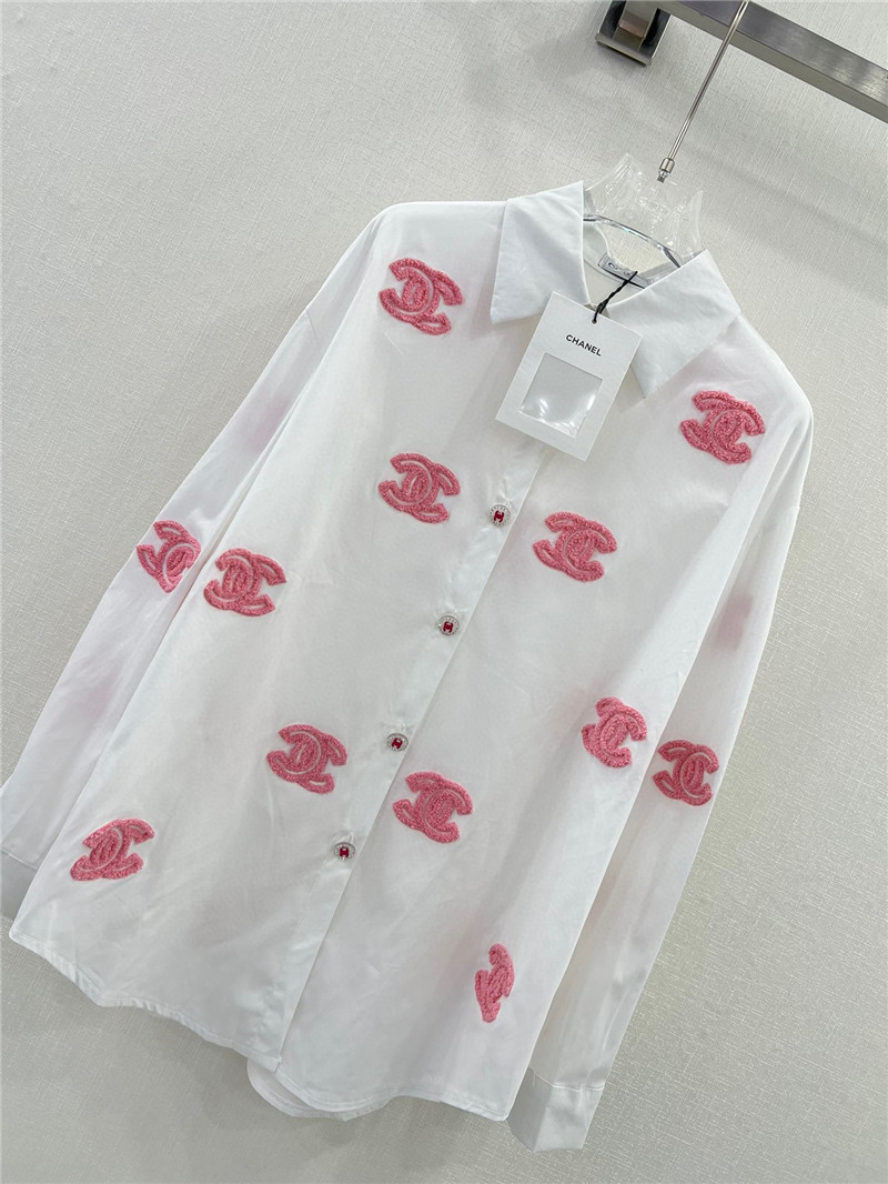 Ch**el contrast towel logo shirt