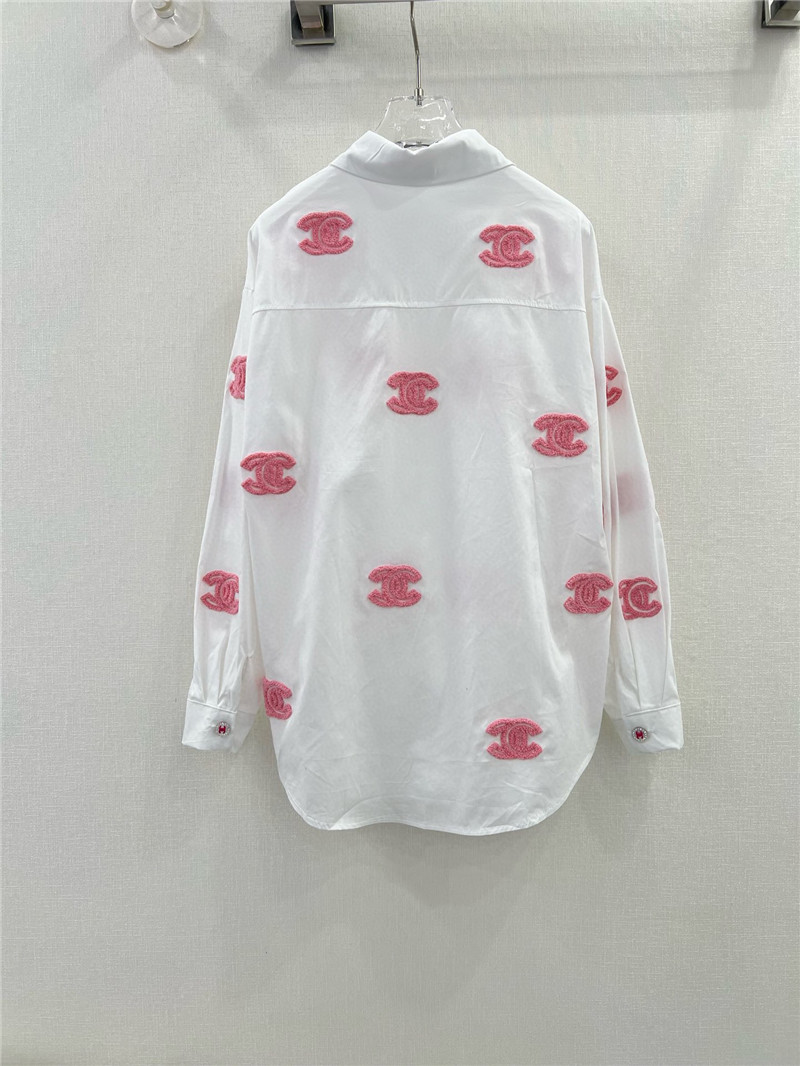 Ch**el contrast towel logo shirt