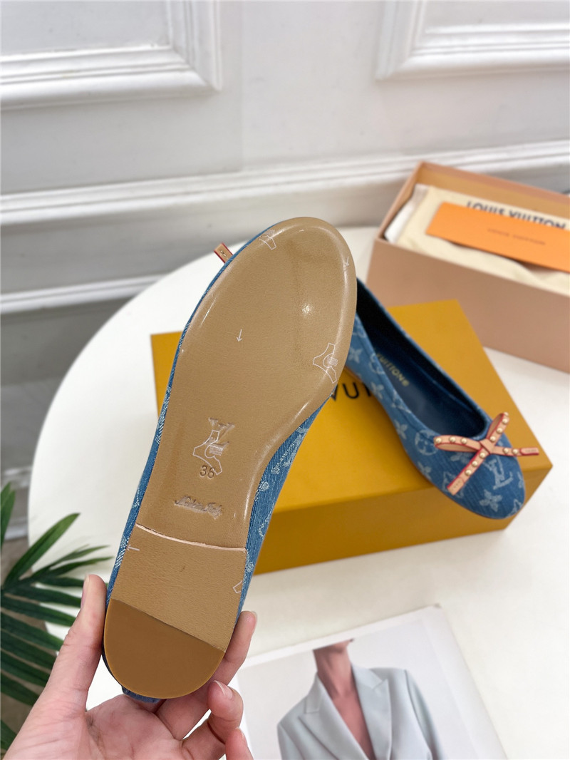 l0vis Vvtt0n lv round toe bow rivet ballet shoes