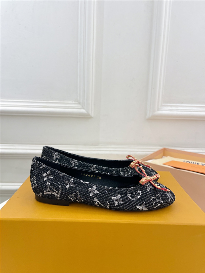 l0vis Vvtt0n lv round toe bow rivet ballet shoes