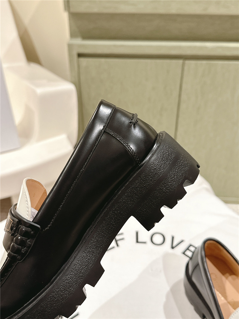 D10r open edge beaded patent leather mary jane loafers