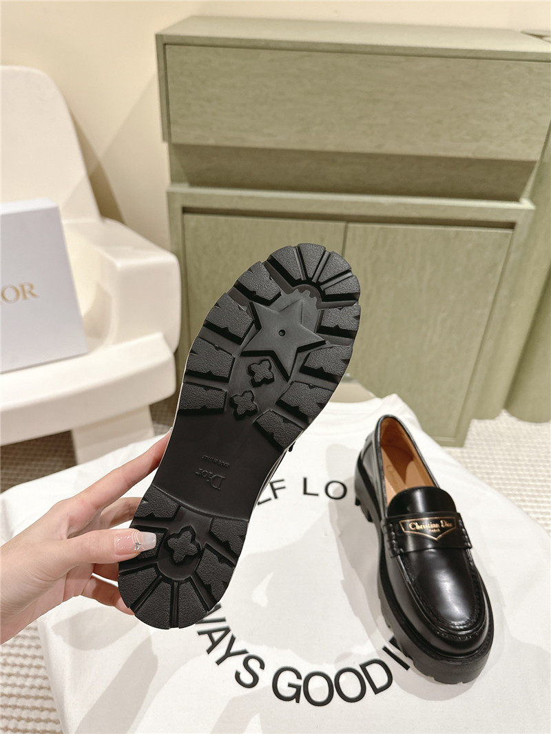 Ch**el new wood grain platform sandals