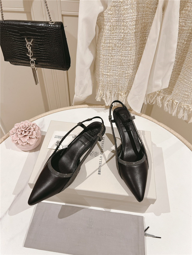 BC low heel sandals