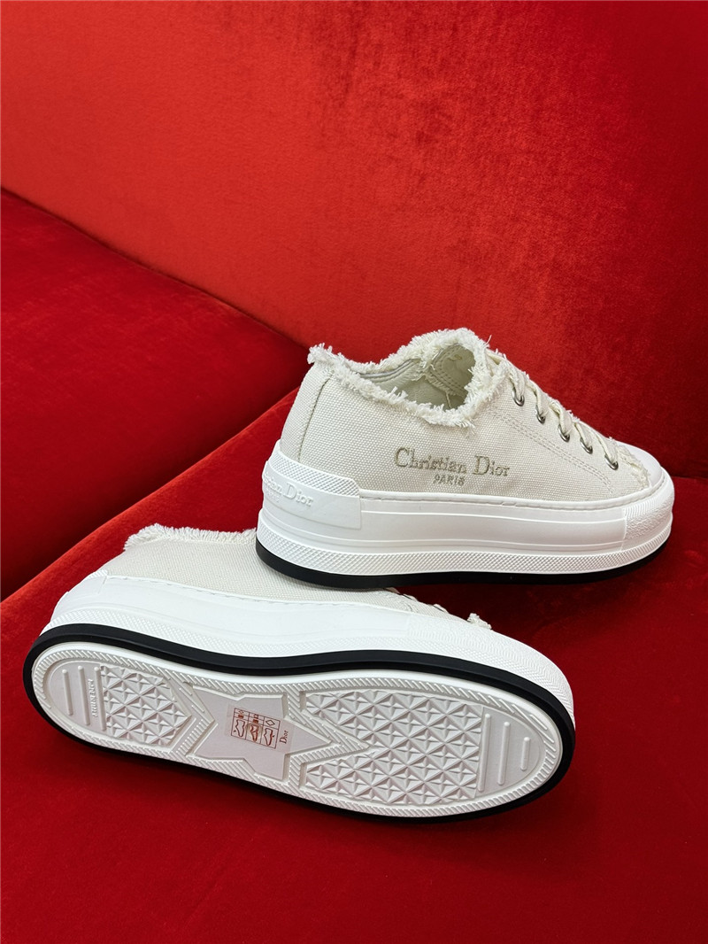 D10r platform sneakers for women
