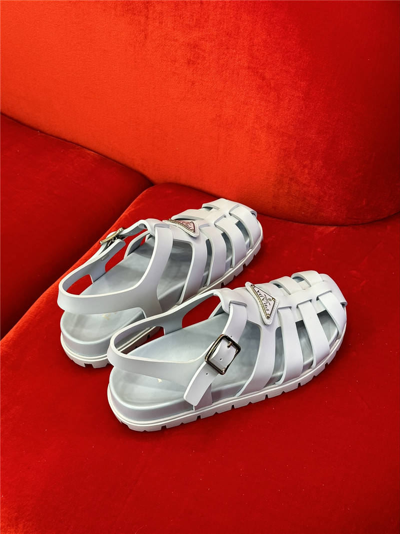 Pra*a roman sandals