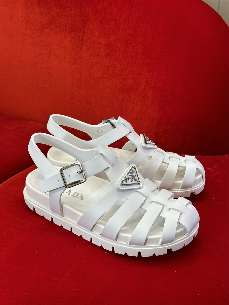 Pra*a roman sandals