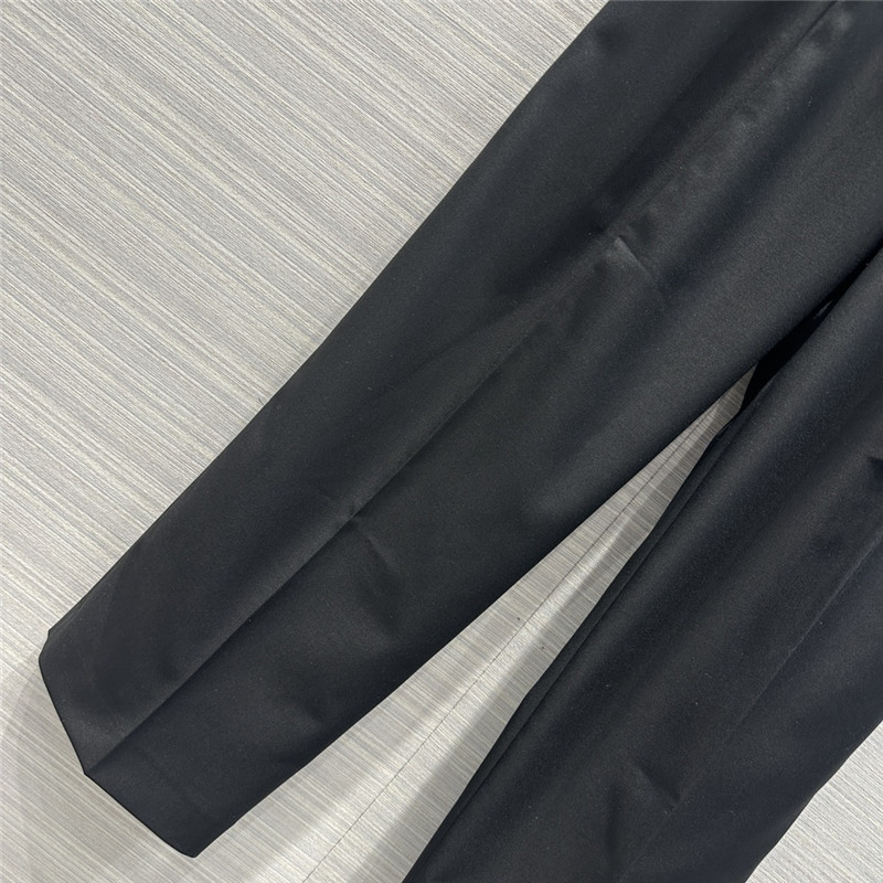 The R0w high-end trousers