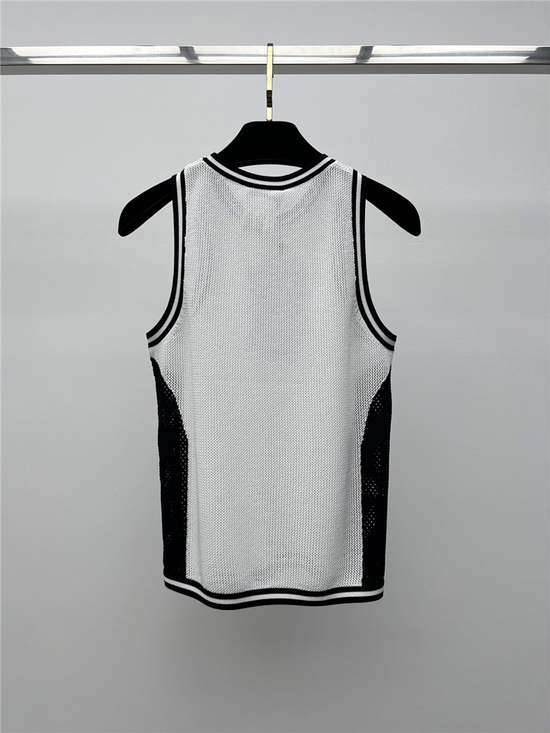Ch**el mesh hollow knitted vest