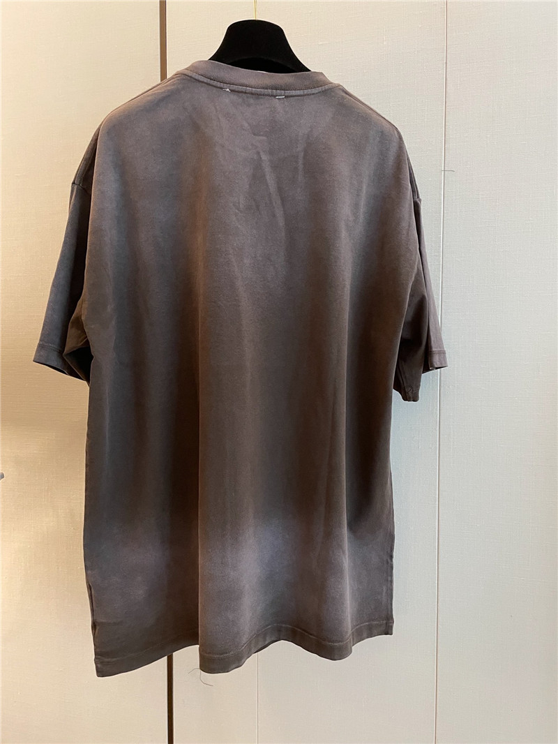 Ch**el brown vintage Ch**el short sleeves