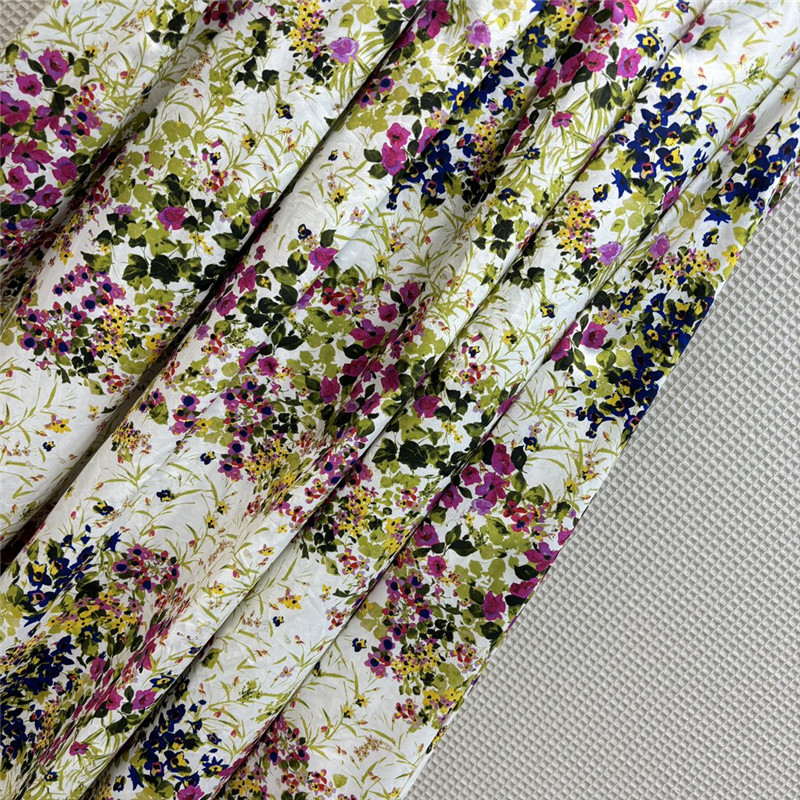 Vanitoo floral high-waisted pleated skirt