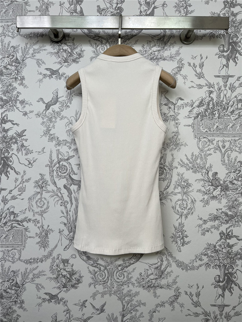 F**di new vest