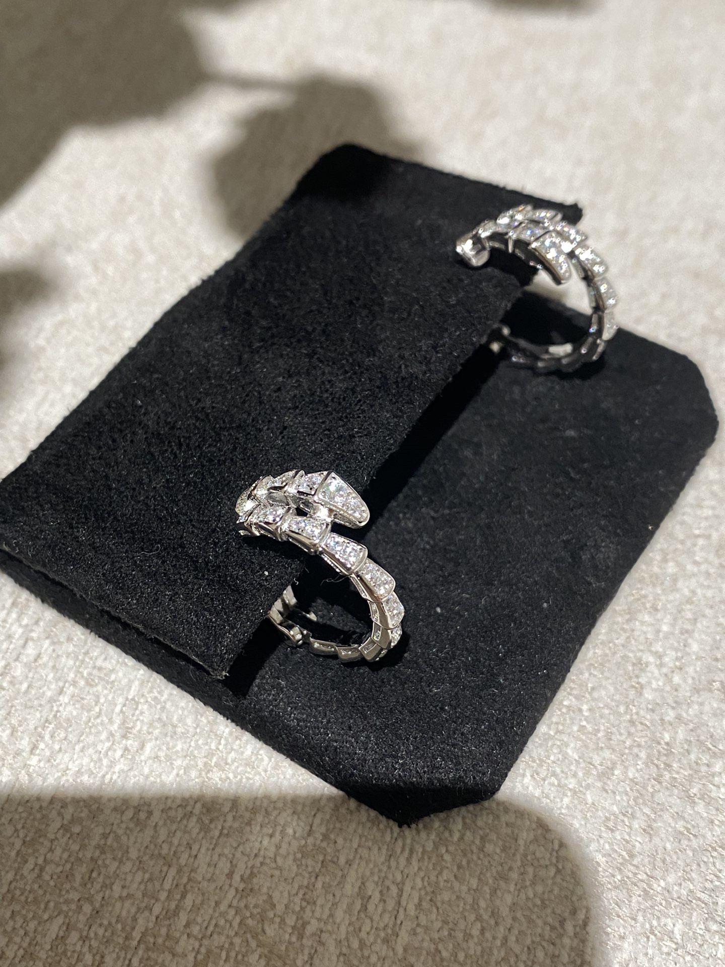 b0tt*ga Ven*ta new earrings